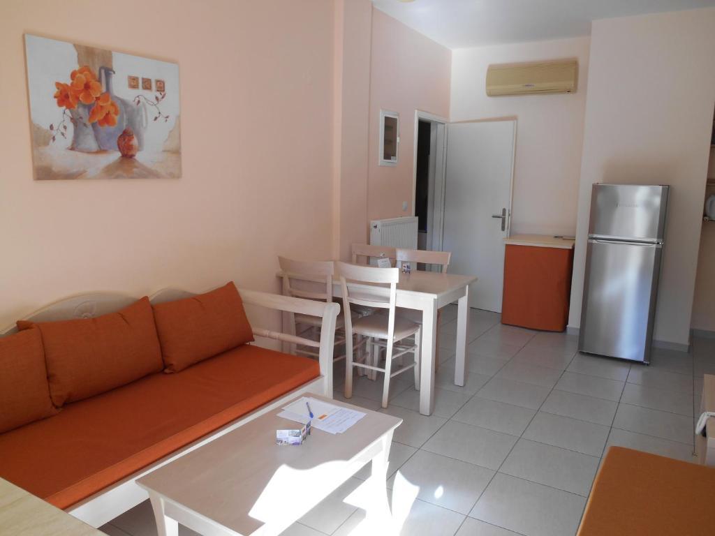 Mirtini Apartments Міртос Екстер'єр фото